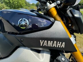 YAMAHA MT-09 6/2014 KOUPENA NOVÁ V ČR PO SERVISE - 10