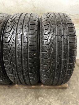 Nepoužitá zimná sada BMW F20 F21 , 5x120 R18 , 225/40/18 - 10