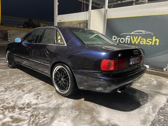 Audi S8 D2 - 10