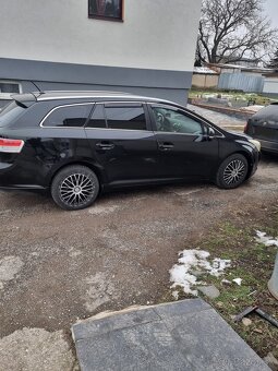 TOYOTA AVENSIS T27 - 10