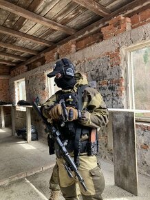 Airsoft zbran a vybavenie - 10