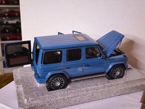 Mercedes G500 1:18 Minichamps - 10