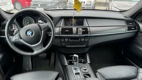 BMW X6 xDrive 40d - klepe motor , pojazdné - 10