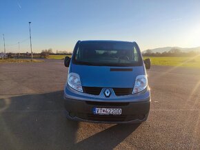 Renault trafic 2,0 dci,2011, predĺžený,9miest,klima - 10