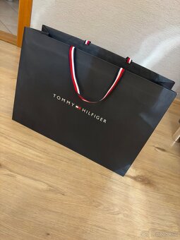 Dámska zimná bunda s kožušinou Tommy Hilfiger - 10