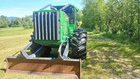 Predam skidder John Deere 648L II - 10