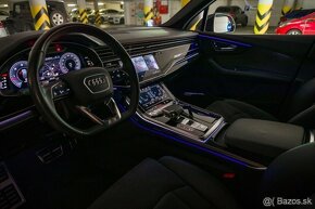 Audi Q7 50TDI Quattro S line 7-miestne - 10