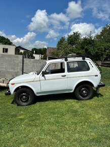 Lada Niva - 10