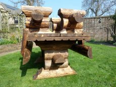 Masívne zrubové drevene sedenie - 10