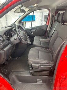 Renault Trafic Passenger - 10