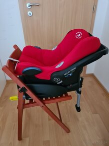 Autosedačka Maxi Cosi Cabriofix + ISOfix základňa - 10