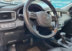 Kia Sorento 2.2-TOP STAV-7 míst-1.majitel - 10