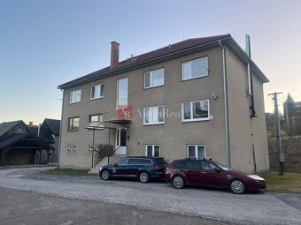 Na predaj: 3 izb. byt 88 m2 + záhrada, skleník,  PONIKY - 10