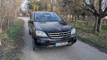 Mercedes ml W164 V8 - 10