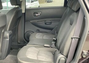 Nissan Qashqai 2 1.6i 16v 7 MÍST ČR 1. MAJ benzín manuál - 10