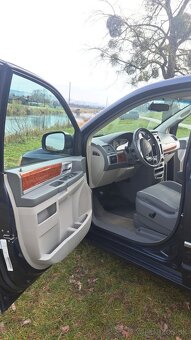 Chrysler Grand Voyager Stow & GO - 10