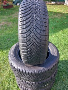 215/60 r16 zimne pneumatiky - 10