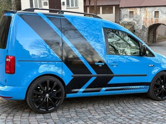 VW Caddy - 10