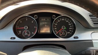 Volkswagen Passat B6 2.0 TDI 125kw Highline - 10