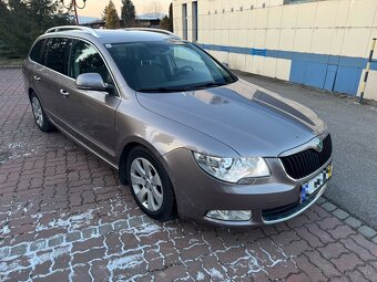 Škoda superb 2.0tdi 103kw combi 2011 - 10