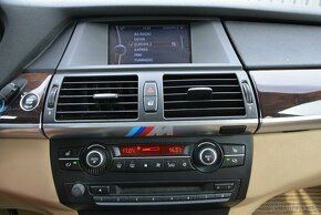 BMW X6 3.0i, 4×4, SR. voz, koža - 10