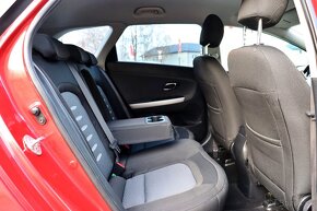 Kia Cee´d 1.6 GDI EX/Gold - 10