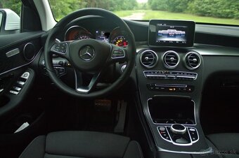 Mercedes-Benz GLC 250d AMG LINE 4MATIC A/T - 10