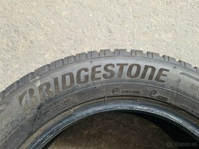 215/65r17 zimné 4 ks BRIDGESTONE dezén 8,2-7,9mm - 10