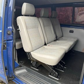 VW Transporter 2,0 TDi 103Kw 9-miestny - 10