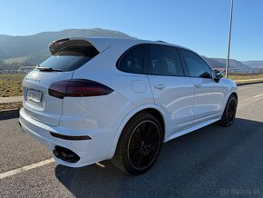 PORSCHE CAYENNE 3.0d GTS packet Možná výmena - 10