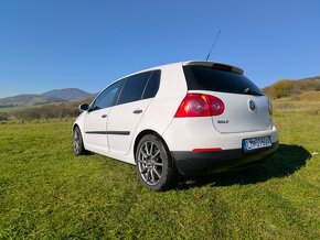 Volkswagen Golf 5 1.9 TDI - 10