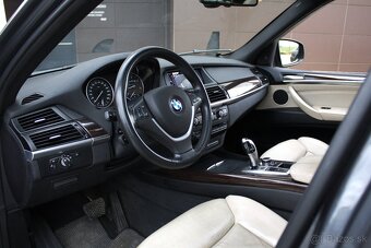 BMW X5 xDrive 40d 225kw Automat AT8 - 10