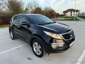 KIA Sportage 1.7 CRDi VGT 2WD EX - 10