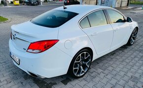 Opel Insignia OPC 2.8 V6 - 10