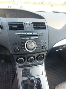 Mazda 3 1.6 MZ CD 2011 - 10