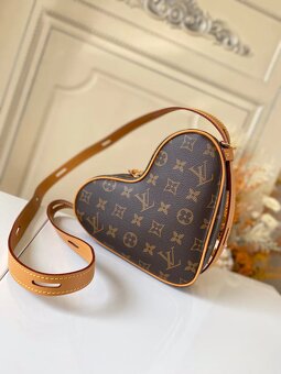 LV LOVE HEART kabelka crossbody - 10