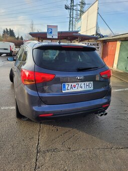 Kia ceed 1,6crdi  94kw GT - 10