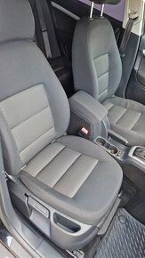 Škoda Octavia Combi 2.0 TDI CR DPF 4x4 Scout DSG - 10