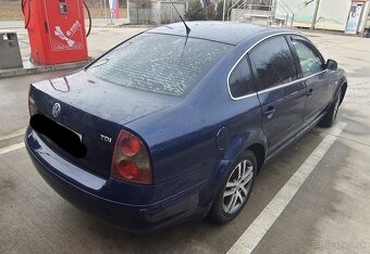 Volkswagen Passat  b5,5 Sedan 1 9 TDI  74 kw - 10