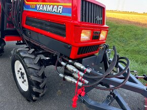 Japonský traktor YANMAR F18D Diesel 3 válec, 18HP - 10