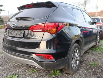 Hyundai Santa Fe 4x4 2017 AUTOMAT, navi,VÝRAZNE ZNÍŽENÁ CENA - 10