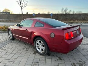 Ford mustang GT 4.6 v8, manual - 10