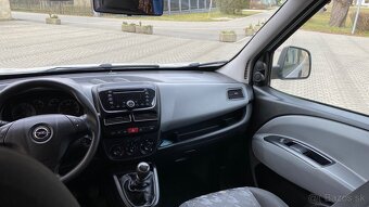 Opel Combo Tour 1.6CDTi - 10