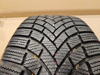 Špičkové zimné pneu Bridgestone - 205/50 r17 93H - 10