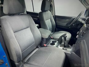 Mitsubishi Pajero 3.2Di-D INVITE 7-MÍST - 10