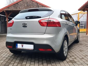 Kia Rio 1.3 benzin 4valec SK - 10