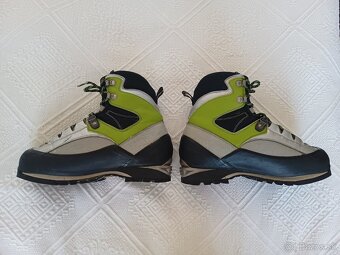 SCARPA goretex turisticke topanky VIBRAM velkost 39,5 a 38 - 10