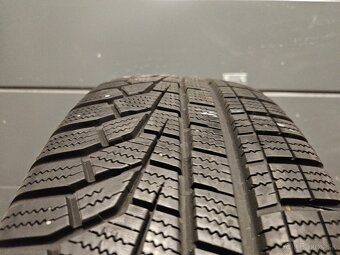 Zimné pneumatiky Hankook Winter ICept - 215/65 r17 - 10