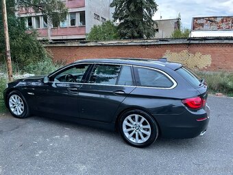 Predám BMW 525d Touring xDrive - 10