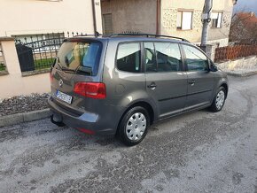 Predám Volkswagen Touran 7 miest - 10